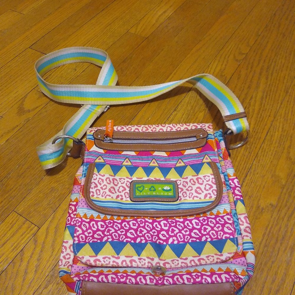 Lily Bloom Over the shoulder bag